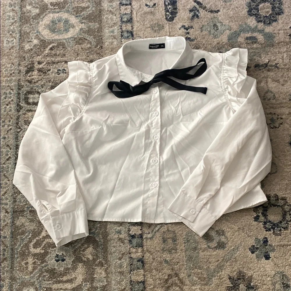 White Ruffled Blouse with Black Bow - Picture 1 of 3